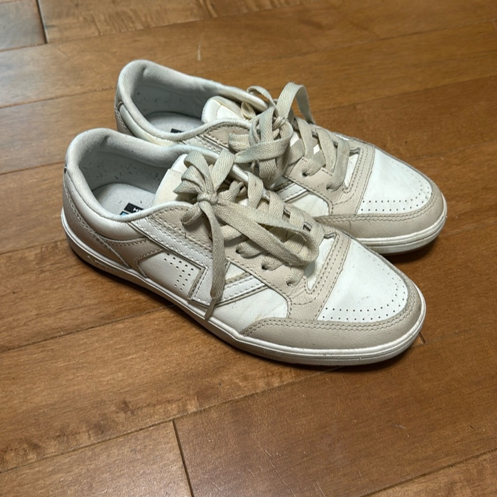 Women’s vans